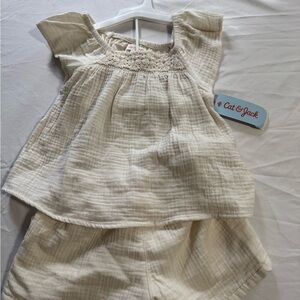 Cat & Jack Cream Textured Baby Set
